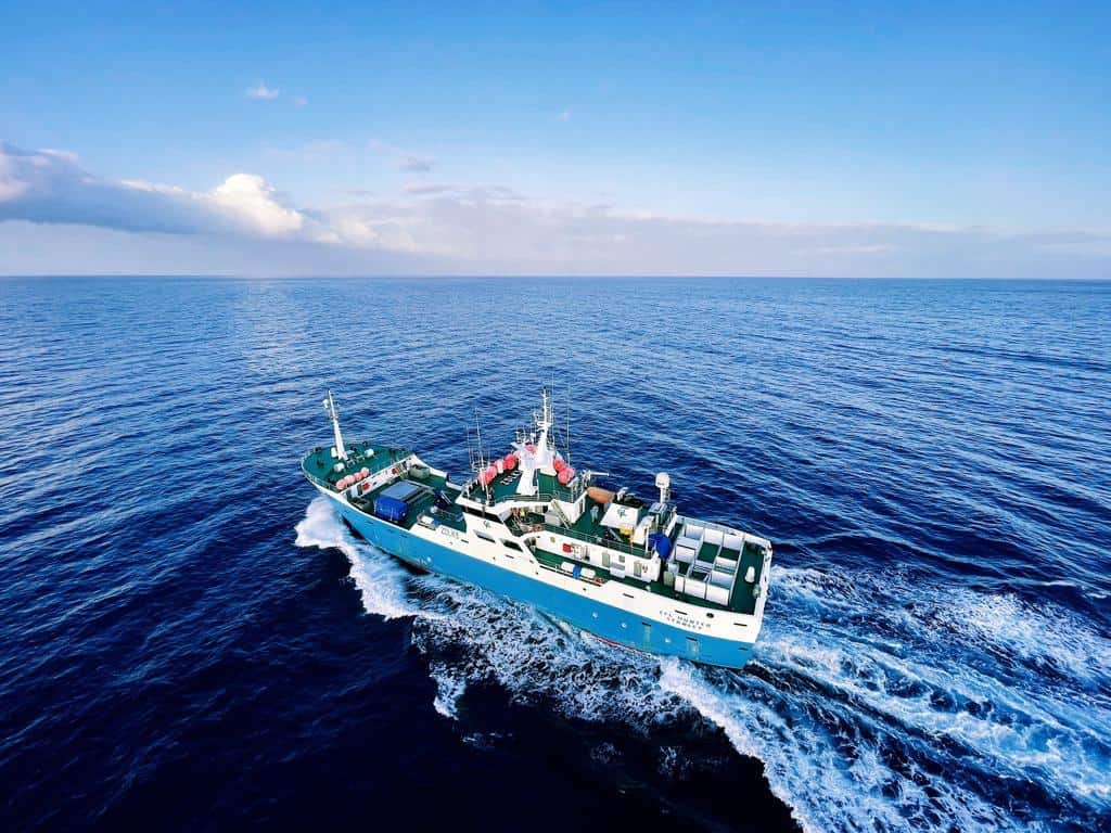 Bateau de pêche CFL Hunter